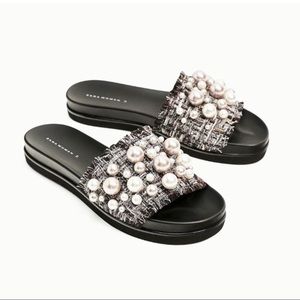 These are gorgeous feminine perfect for summer